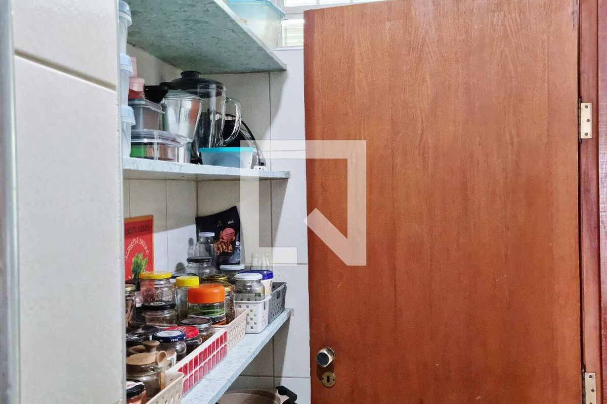 Casa à Venda - Parque Prado, 3 Quartos,  250 m2 em , Campinas - sp | SoloBR