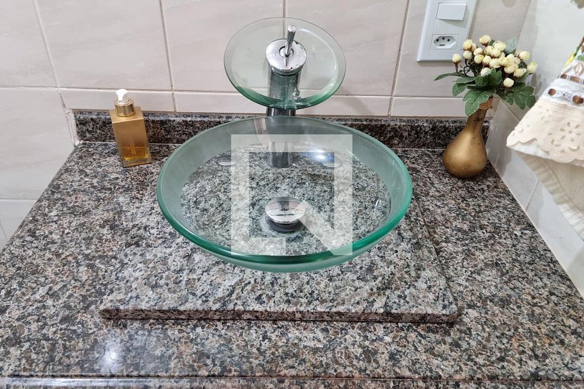 Casa à Venda - Parque Prado, 3 Quartos,  250 m2 em , Campinas - sp | SoloBR