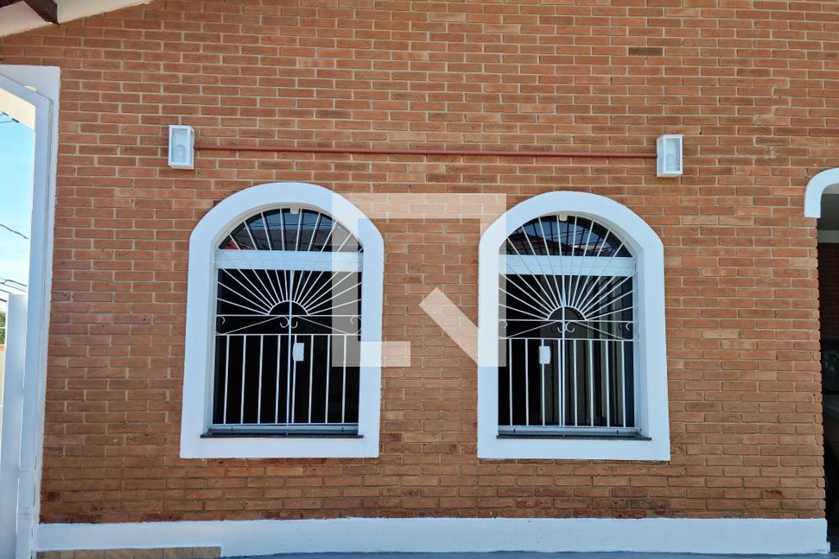 Casa à Venda - Parque Prado, 3 Quartos,  250 m2 em , Campinas - sp | SoloBR