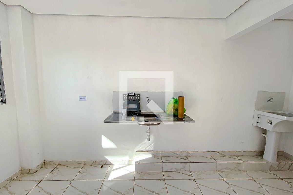Casa, 1 quarto, 28 m² - Foto 2
