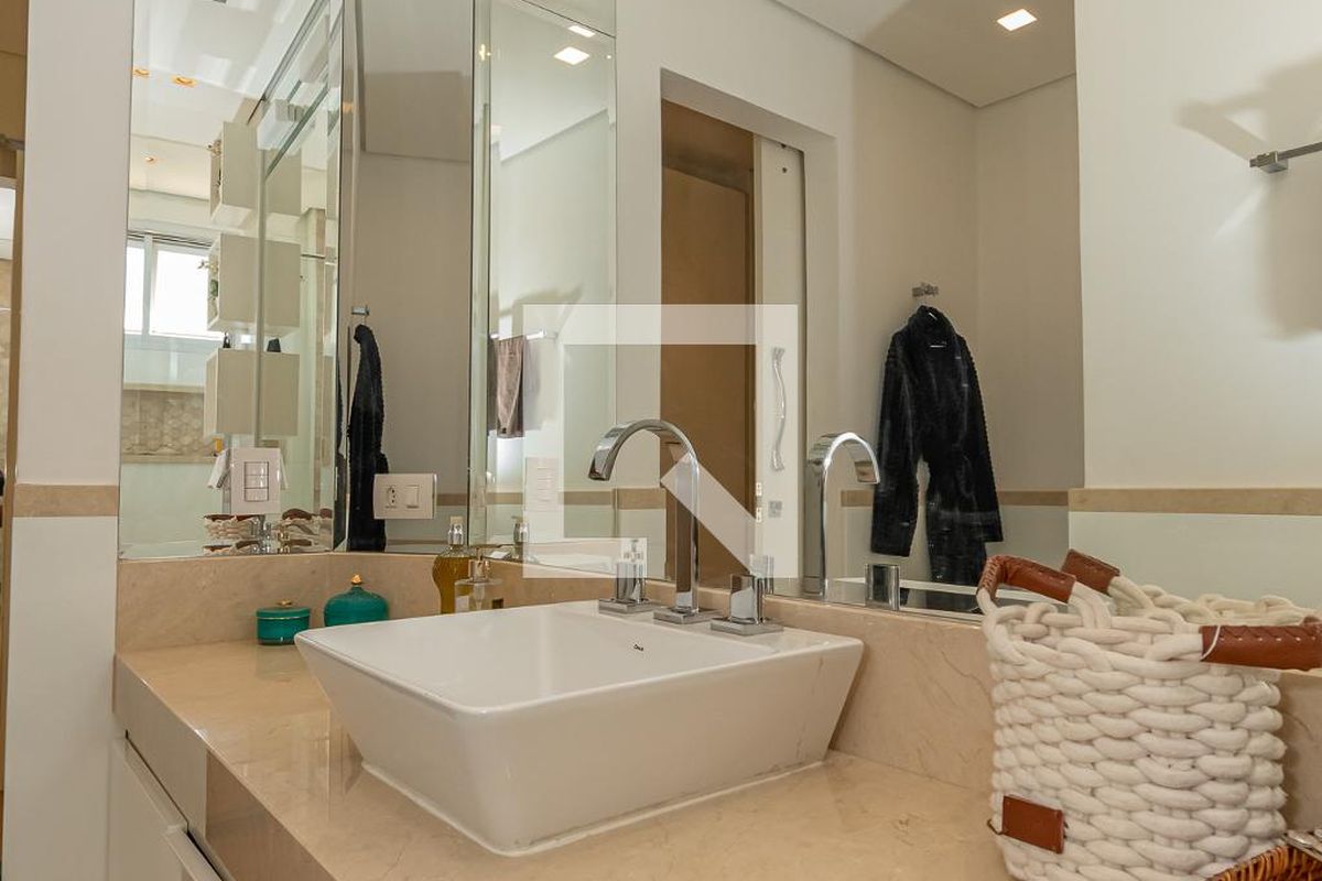 Apartamento à Venda - Cambuí, 4 Quartos,  340 m2 em , Campinas - sp | SoloBR