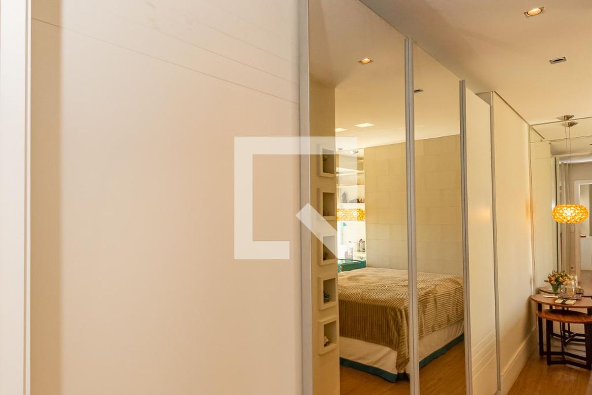 Apartamento à Venda - Cambuí, 4 Quartos,  340 m2 em , Campinas - sp | SoloBR