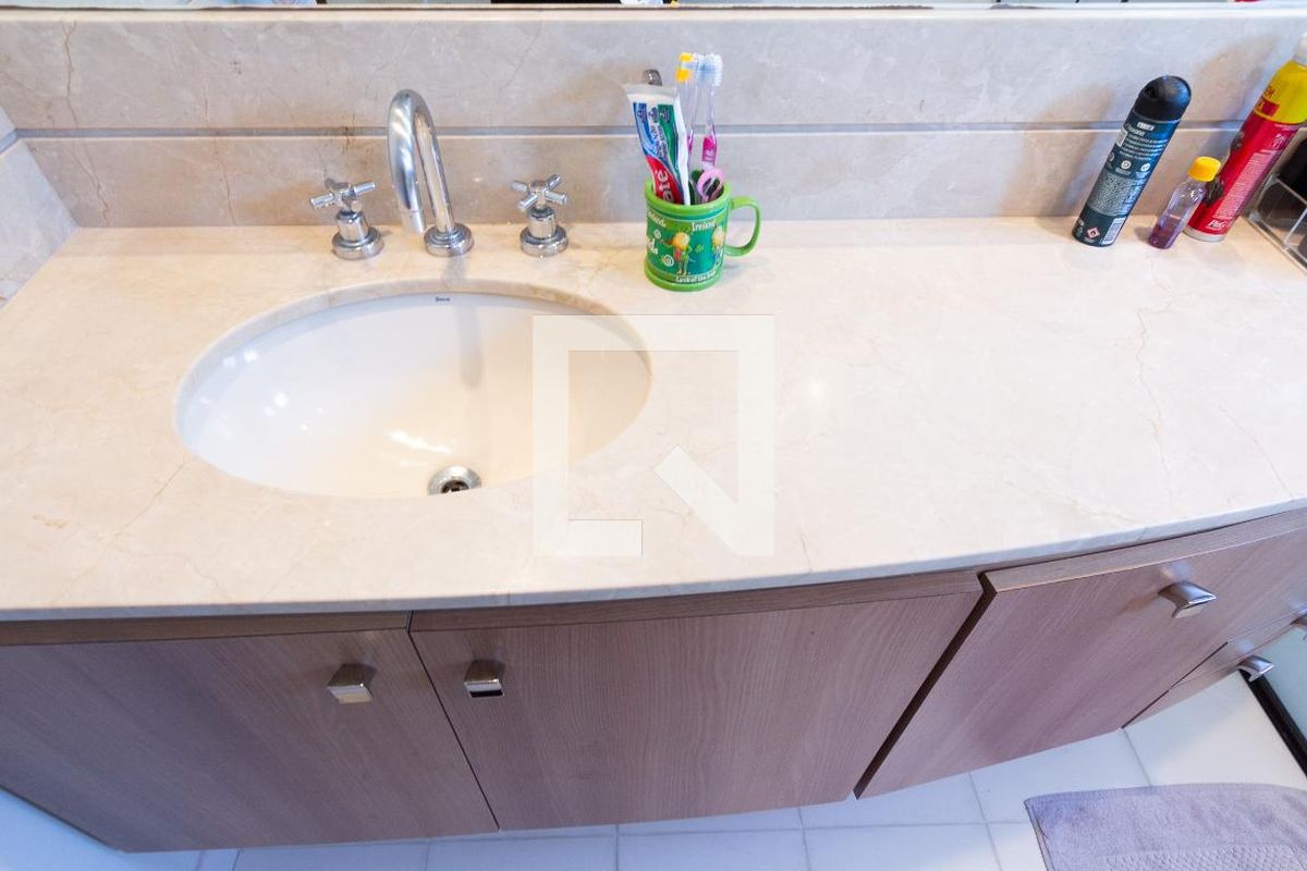 Apartamento, 4 quartos, 200 m² - Foto 35