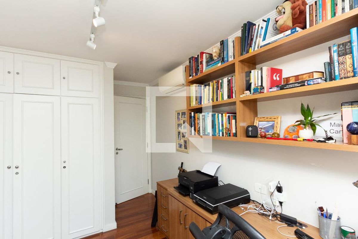 Apartamento, 4 quartos, 200 m² - Foto 18