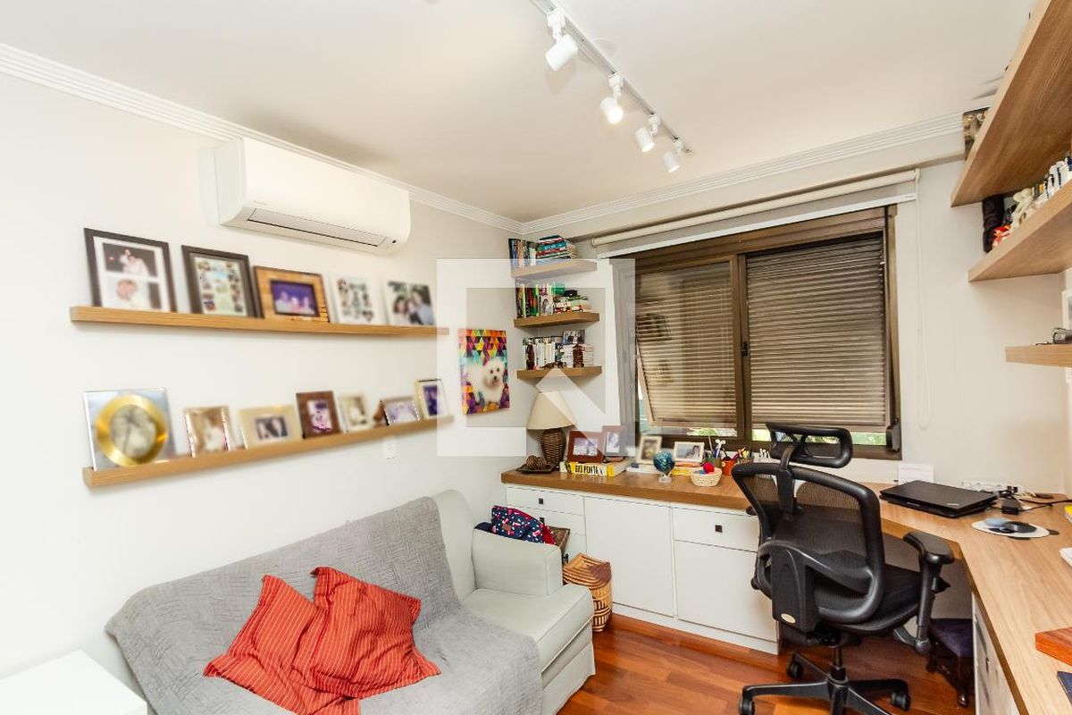 Apartamento, 4 quartos, 200 m² - Foto 12