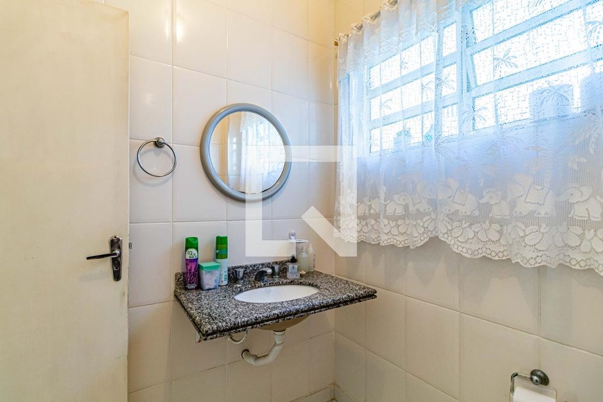 Casa, 3 quartos, 200 m² - Foto 28