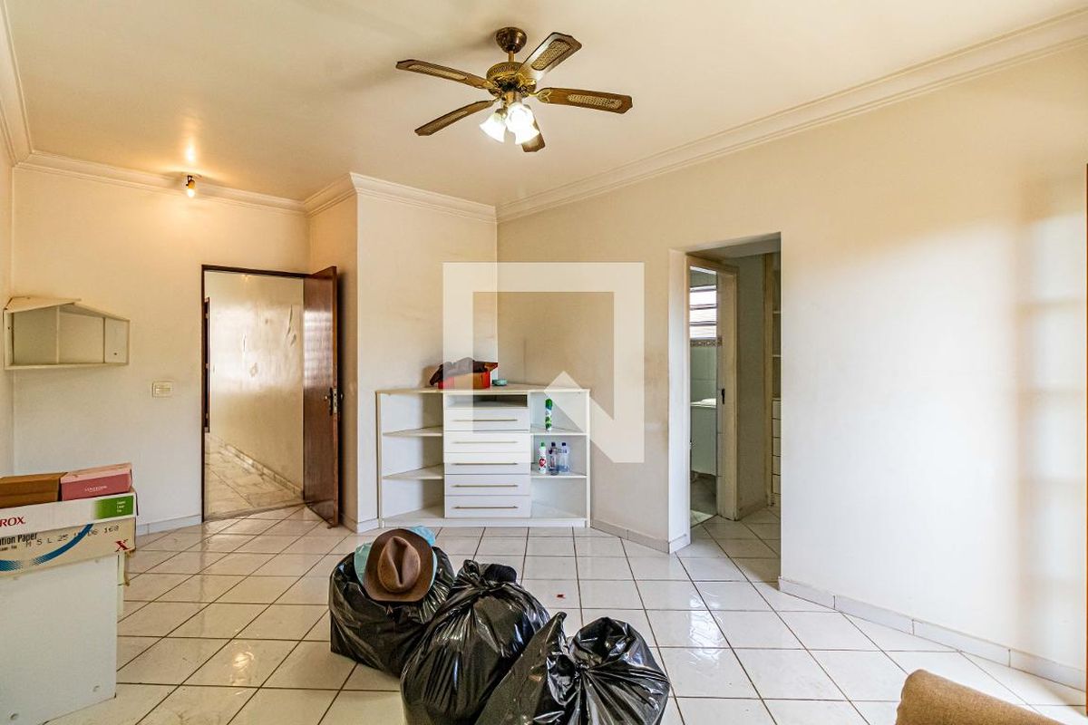 Casa, 3 quartos, 200 m² - Foto 52
