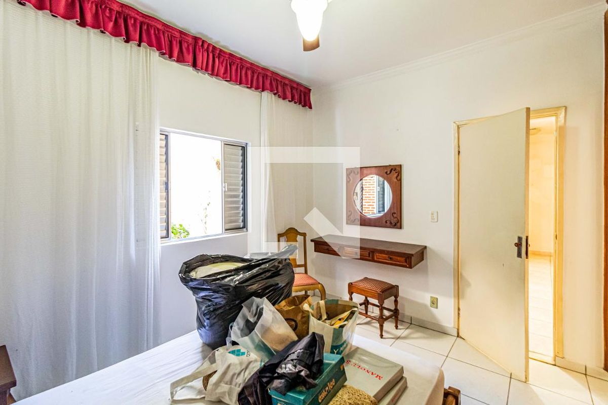 Casa, 3 quartos, 200 m² - Foto 36