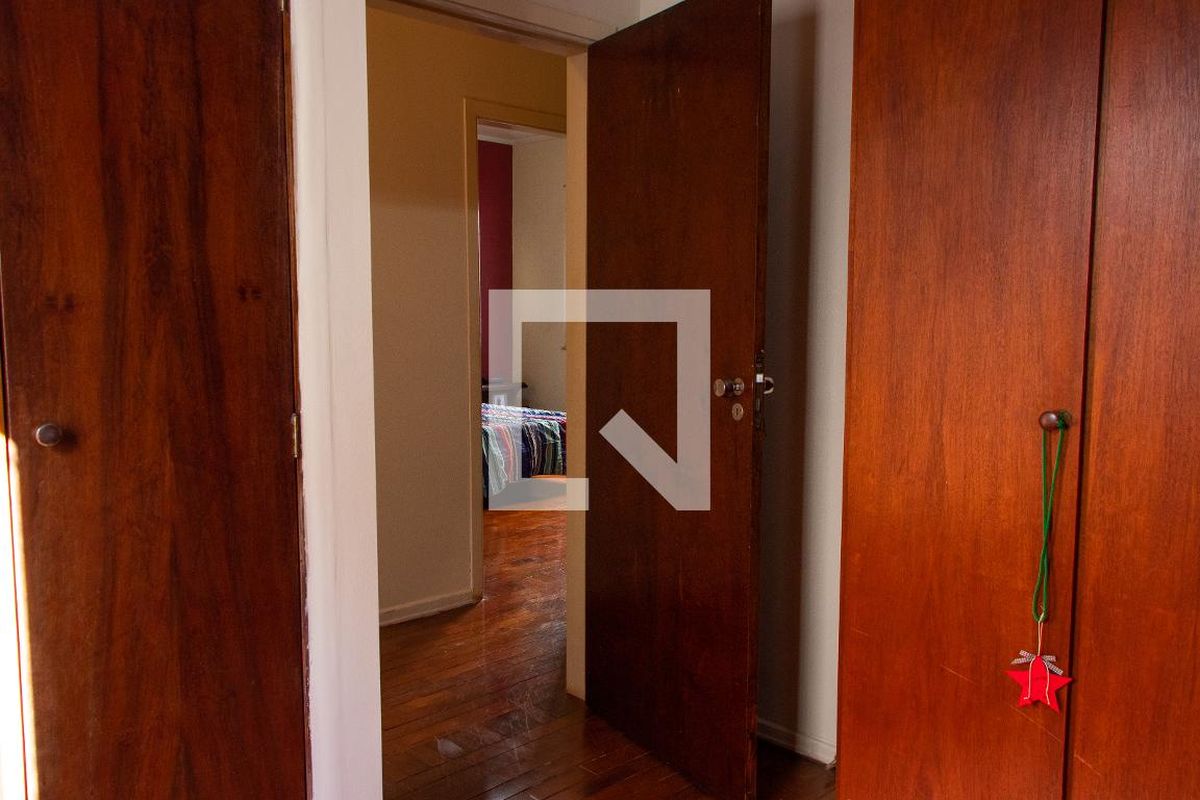 Casa à Venda - Jardim Flamboyant, 4 Quartos,  169 m2 em , Campinas - sp | SoloBR