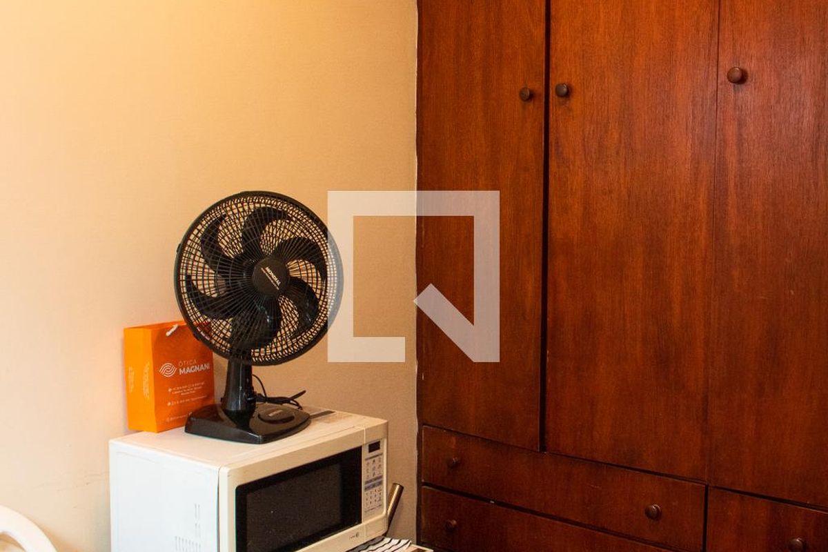 Casa à Venda - Jardim Flamboyant, 4 Quartos,  169 m2 em , Campinas - sp | SoloBR