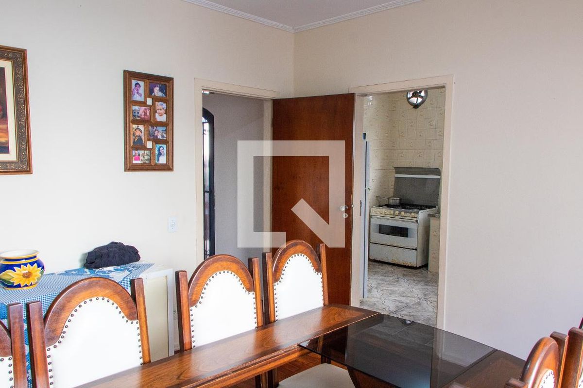 Casa à Venda - Jardim Flamboyant, 4 Quartos,  169 m2 em , Campinas - sp | SoloBR