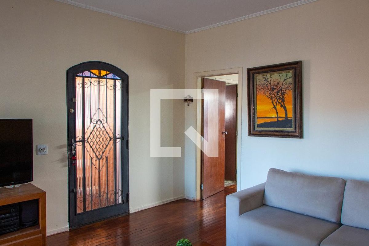 Casa à Venda - Jardim Flamboyant, 4 Quartos,  169 m2 em , Campinas - sp | SoloBR