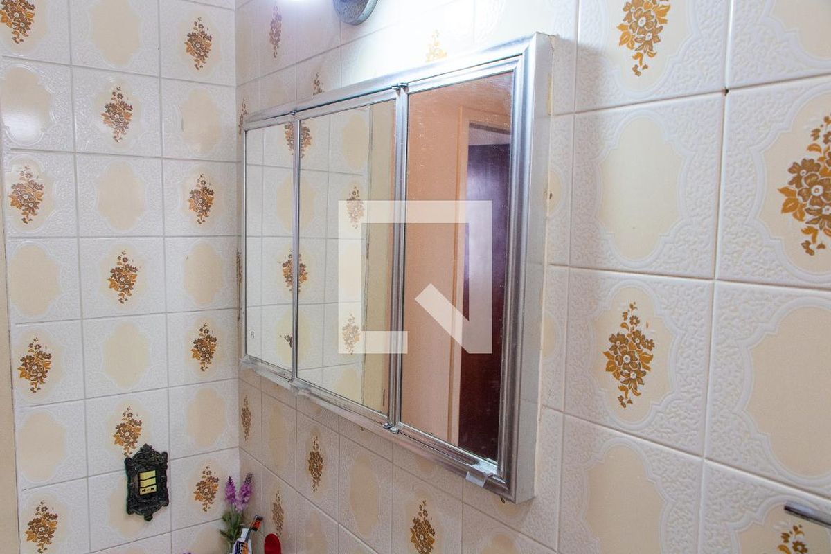 Casa à Venda - Jardim Flamboyant, 4 Quartos,  169 m2 em , Campinas - sp | SoloBR