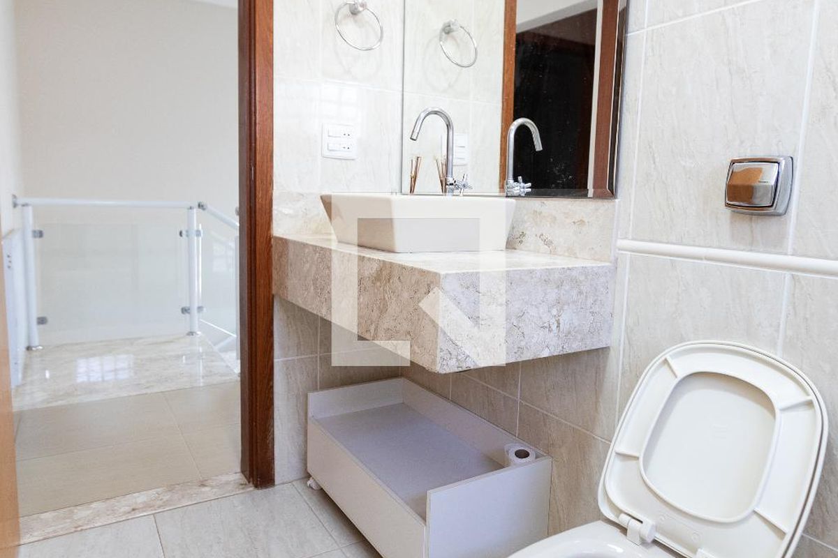 Casa à Venda - Jardim Flamboyant, 2 Quartos,  270 m2 em , Campinas - sp | SoloBR