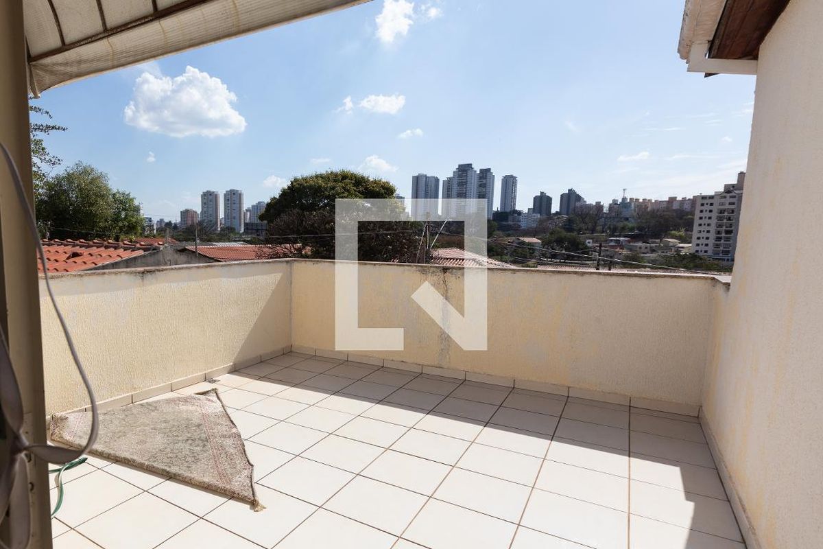 Casa à Venda - Jardim Flamboyant, 2 Quartos,  270 m2 em , Campinas - sp | SoloBR