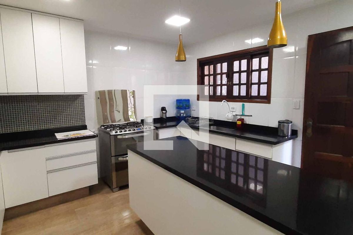 Casa, 4 quartos, 253 m² - Foto 53