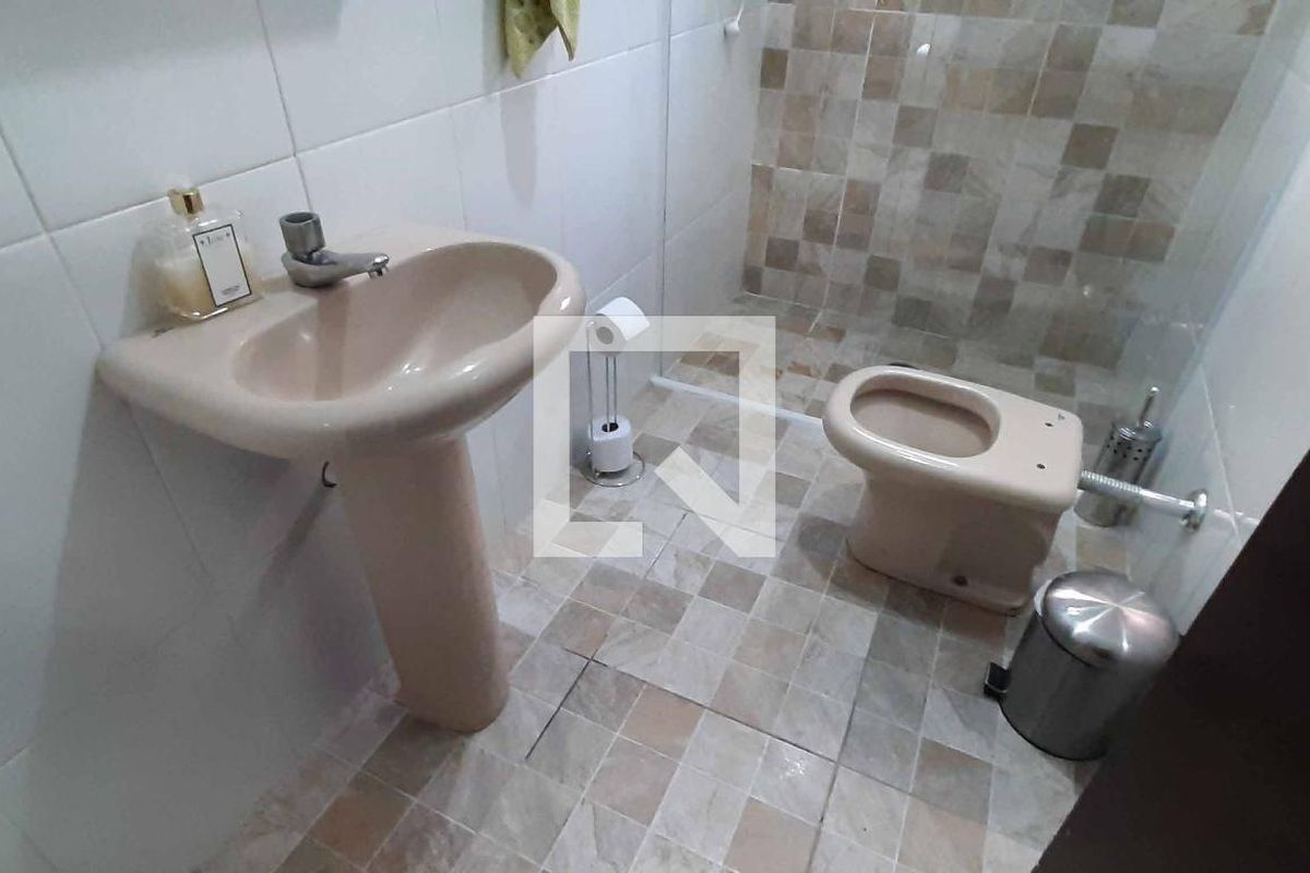 Casa, 4 quartos, 253 m² - Foto 42