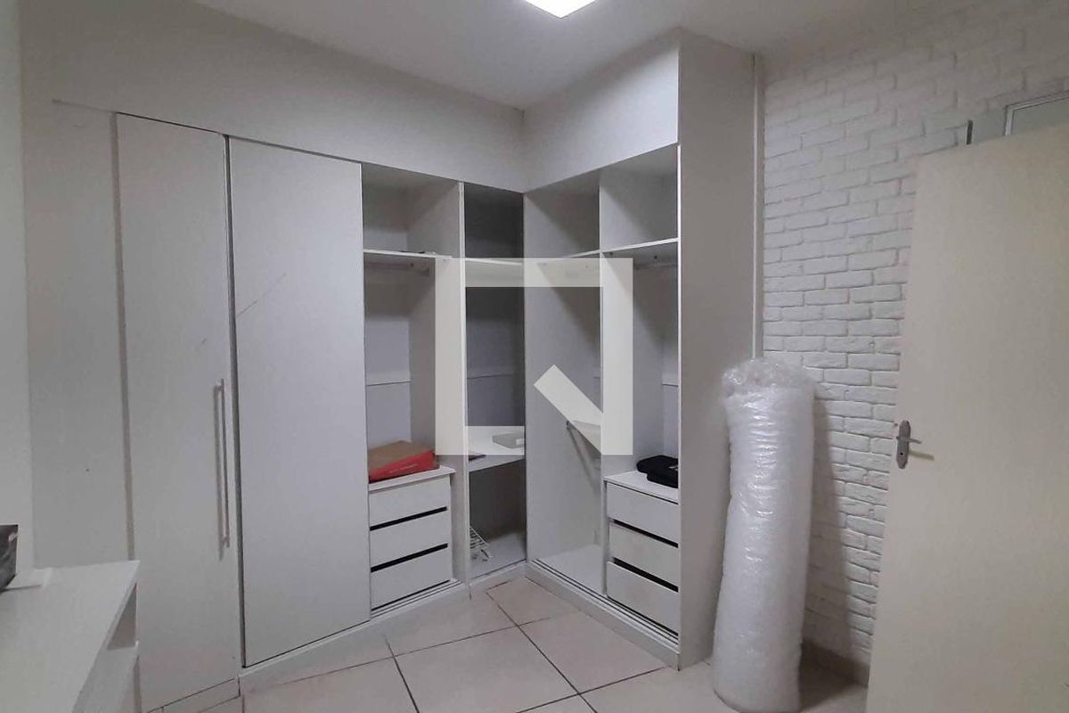 Casa, 4 quartos, 253 m² - Foto 77