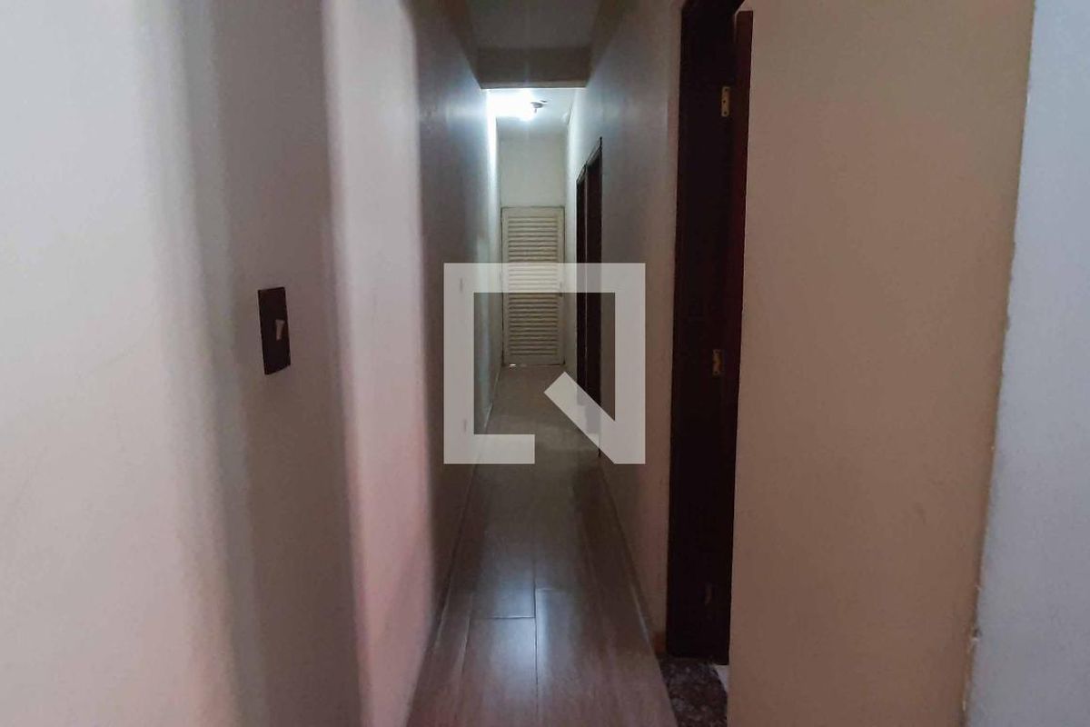 Casa, 4 quartos, 253 m² - Foto 24