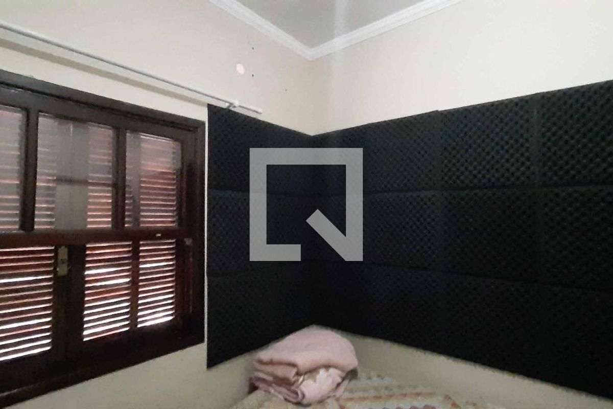 Casa, 4 quartos, 253 m² - Foto 31
