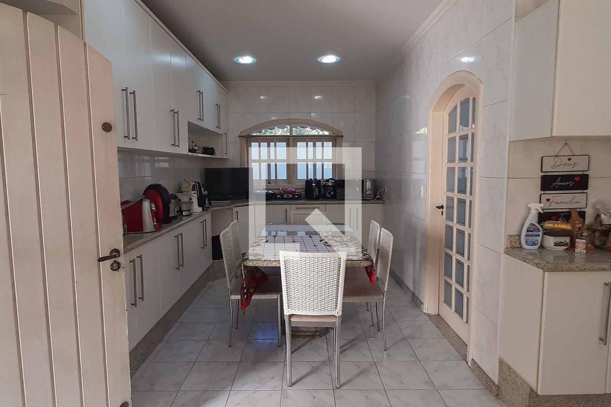 Casa, 4 quartos, 284 m² - Foto 154