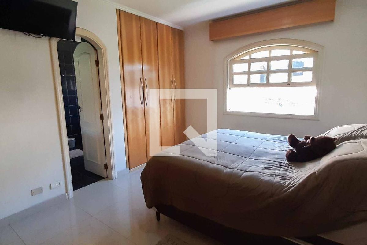 Casa, 4 quartos, 284 m² - Foto 54
