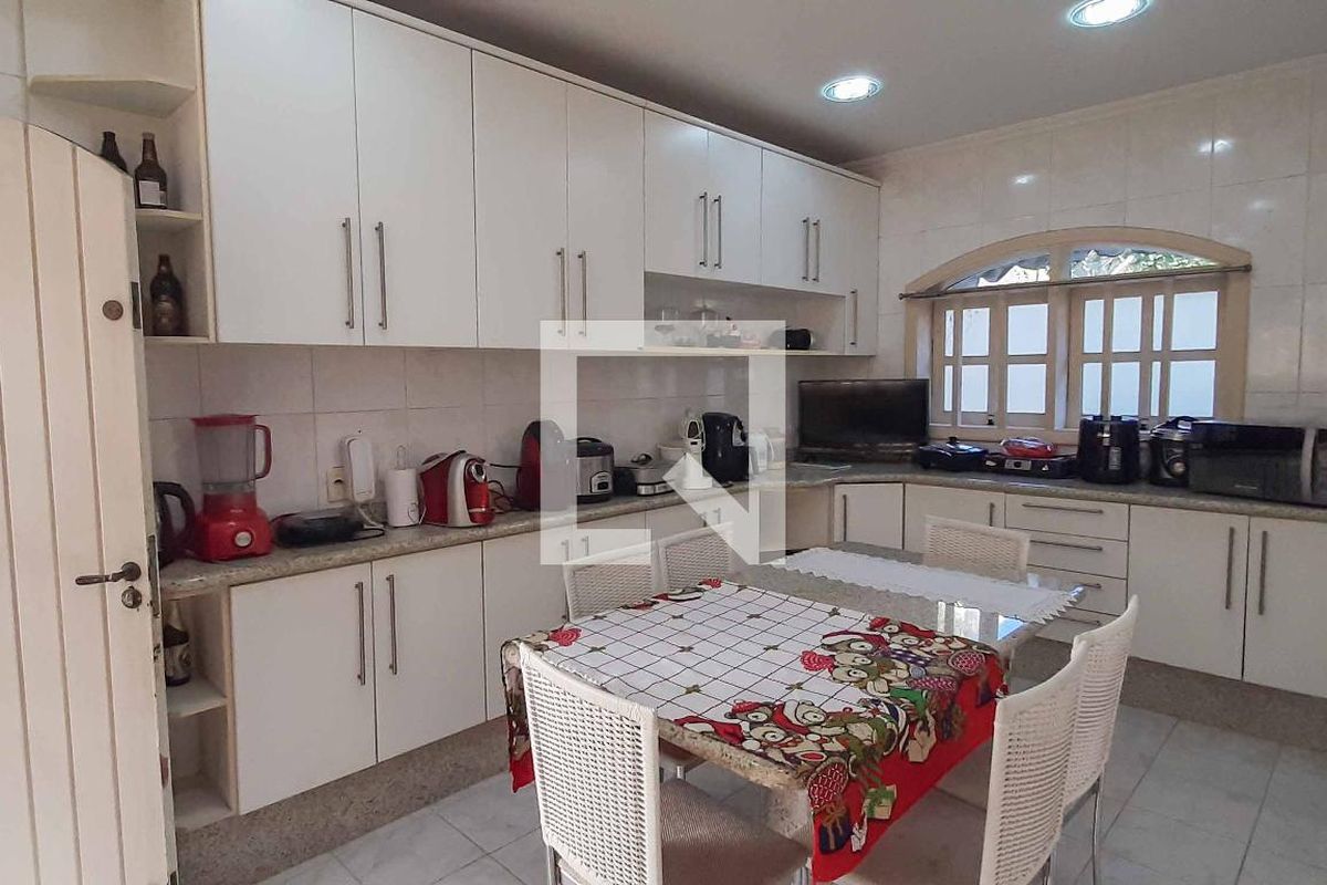 Casa, 4 quartos, 284 m² - Foto 156