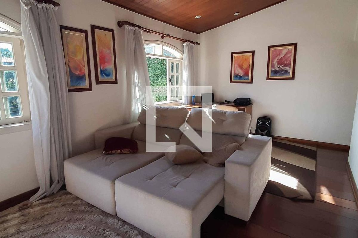 Casa, 4 quartos, 284 m² - Foto 42