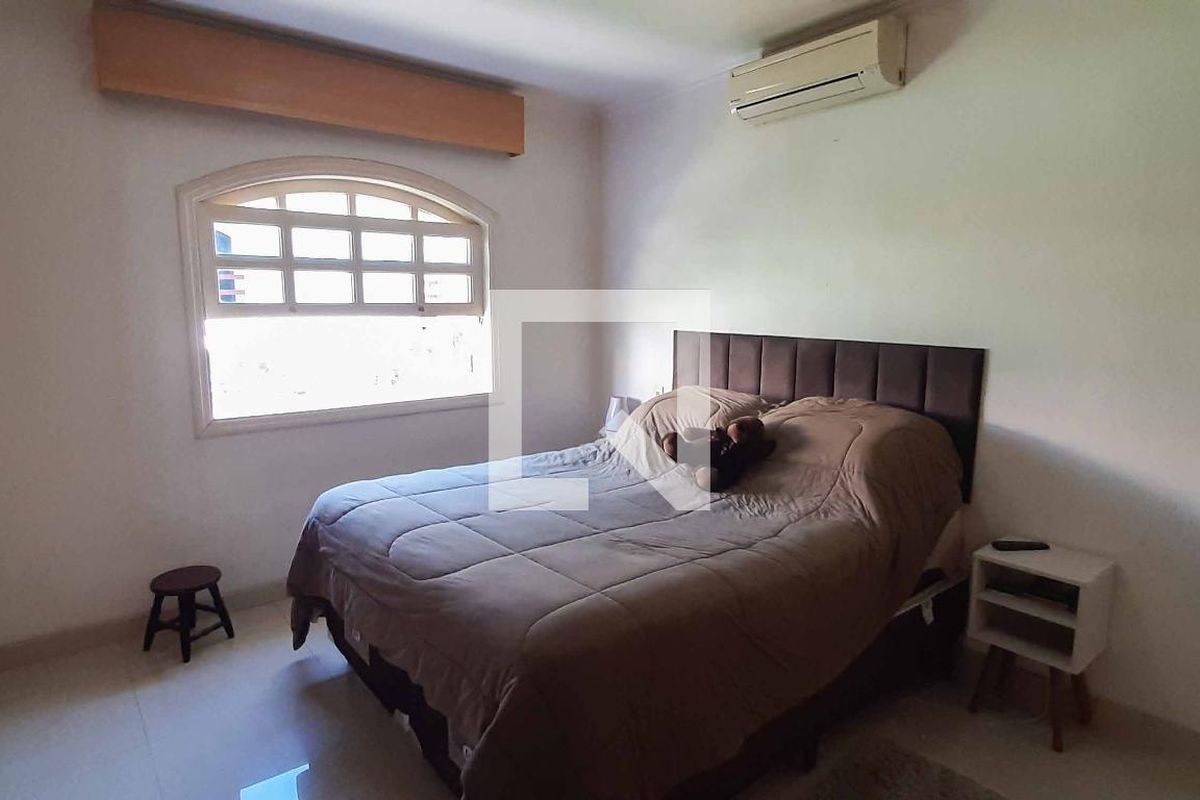 Casa, 4 quartos, 284 m² - Foto 56