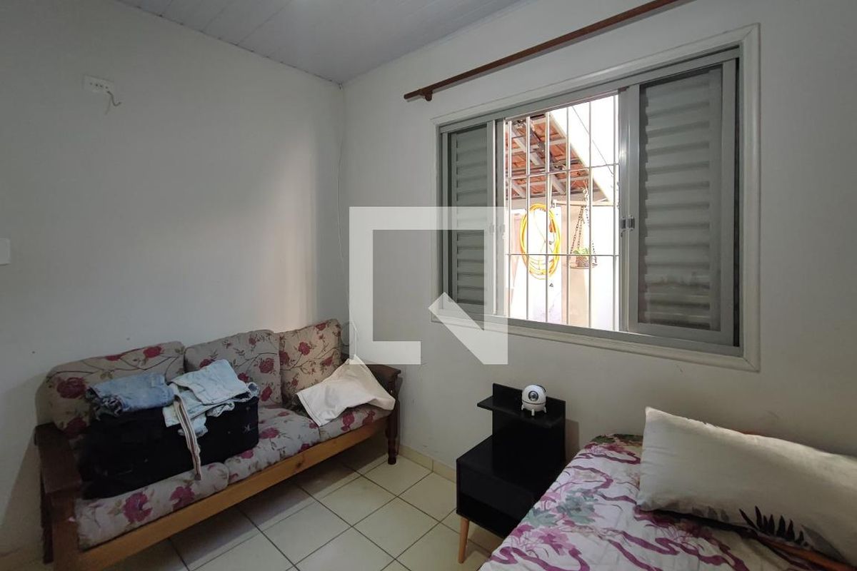 Casa à Venda - Jardim do Lago, 5 Quartos,  280 m2 em , Campinas - sp | SoloBR