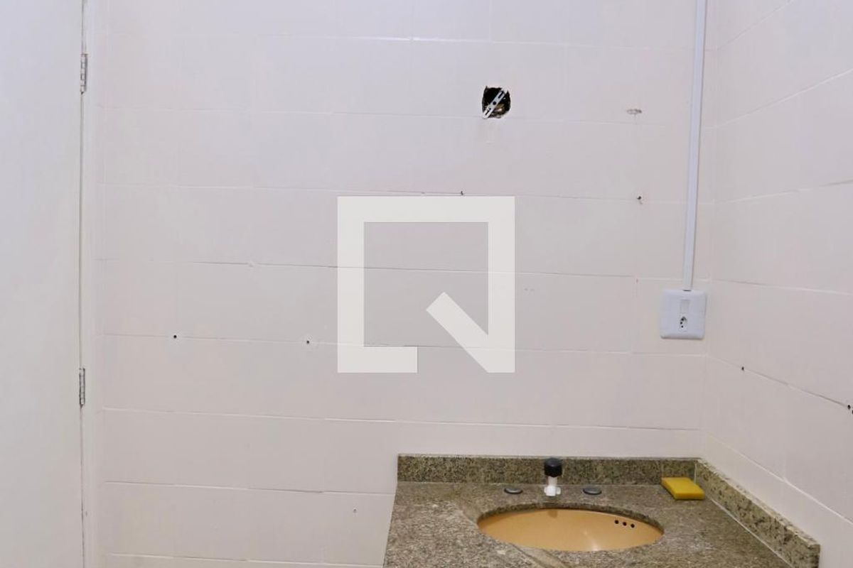 Casa, 2 quartos, 220 m² - Foto 32