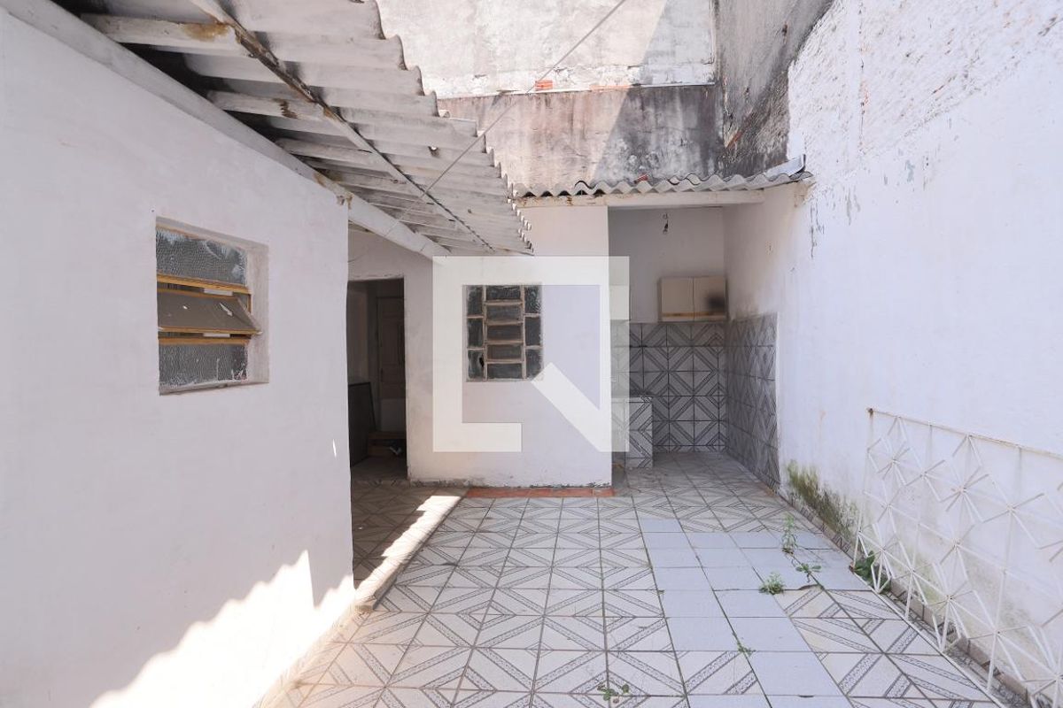 Casa, 2 quartos, 220 m² - Foto 64