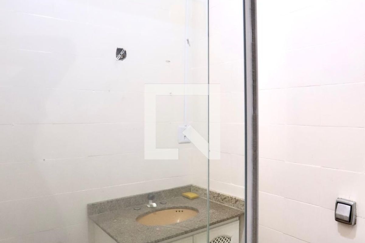 Casa, 2 quartos, 220 m² - Foto 34