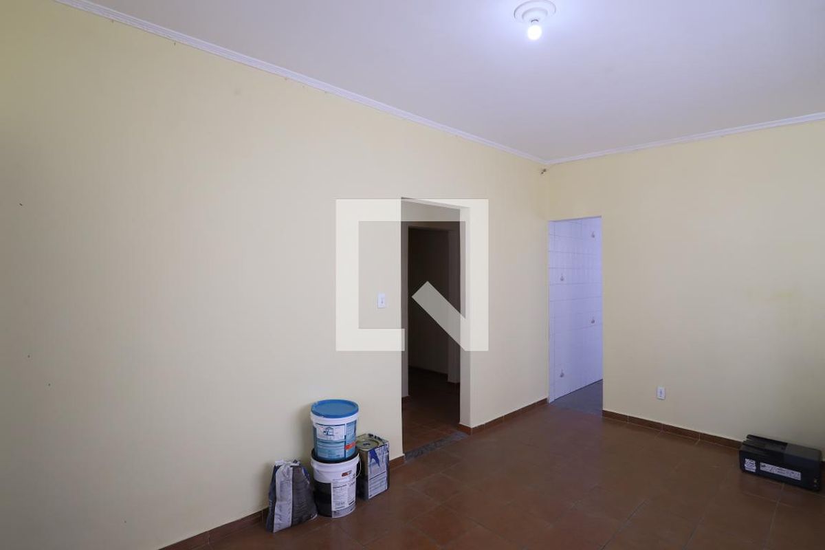 Casa, 2 quartos, 220 m² - Foto 6