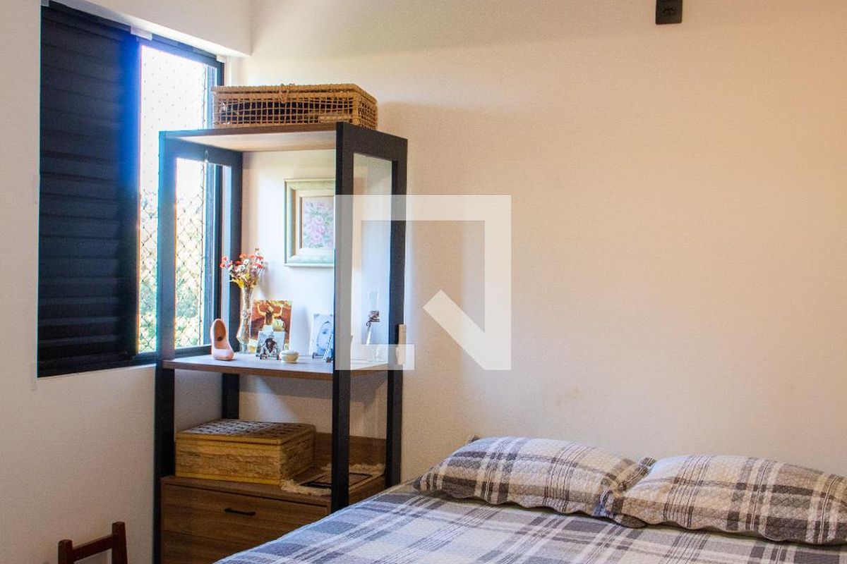 Apartamento à Venda - Mansões Santo Antônio, 1 Quarto,  70 m2 em , Campinas - sp | SoloBR