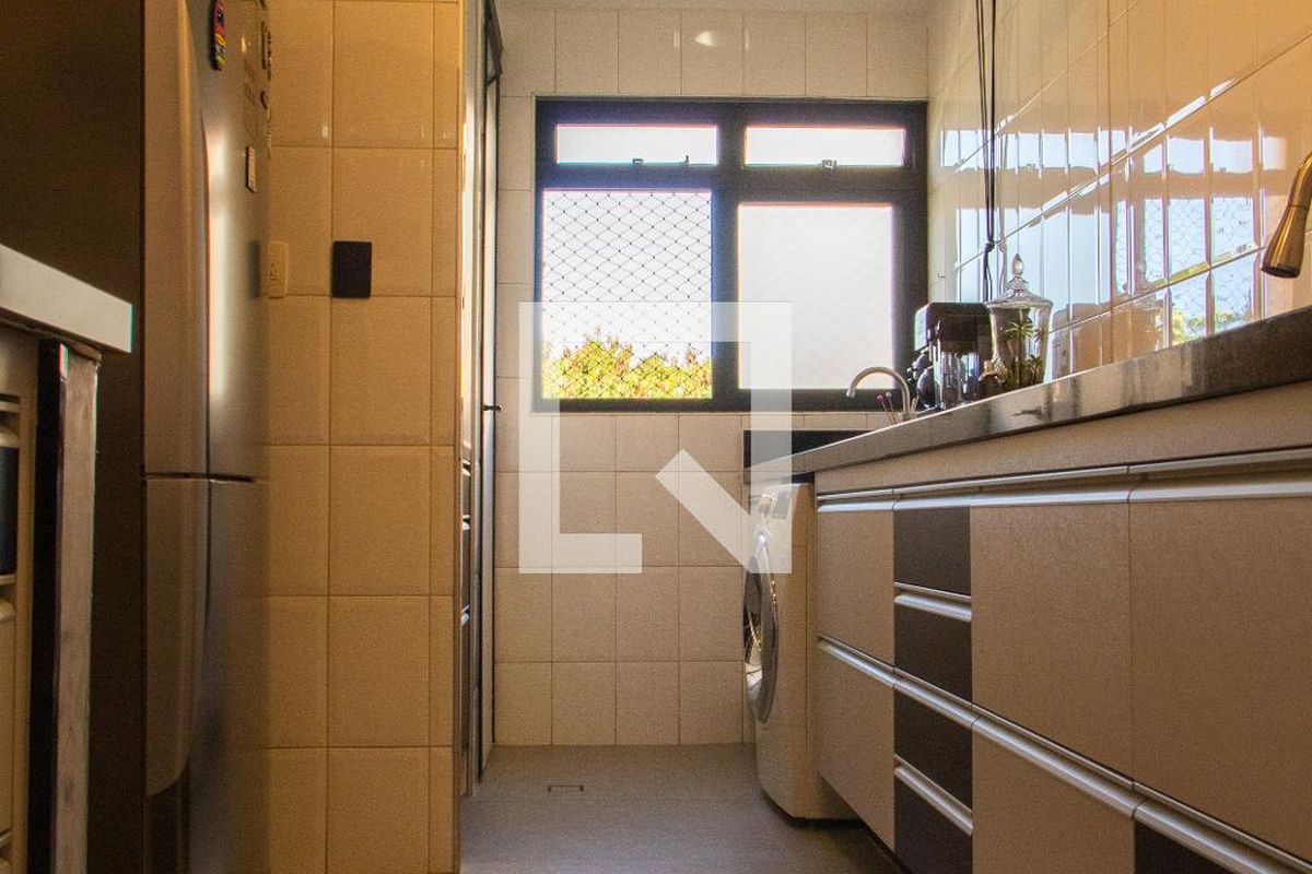 Apartamento à Venda - Mansões Santo Antônio, 1 Quarto,  70 m2 em , Campinas - sp | SoloBR