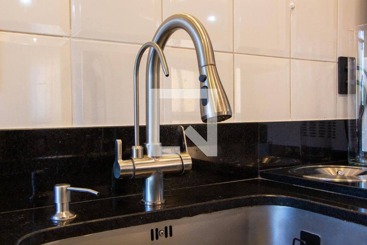 Apartamento à Venda - Mansões Santo Antônio, 1 Quarto,  70 m2 em , Campinas - sp | SoloBR