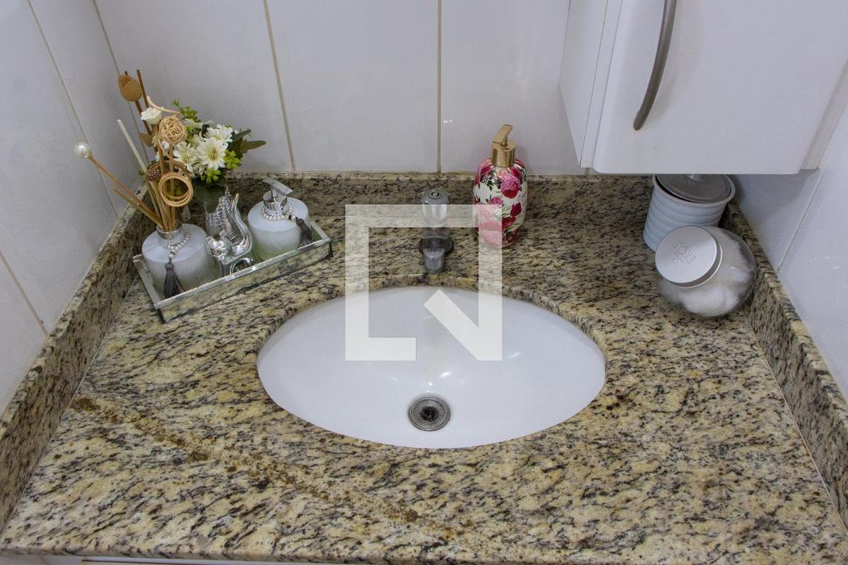 Apartamento à Venda - Mansões Santo Antônio, 1 Quarto,  70 m2 em , Campinas - sp | SoloBR