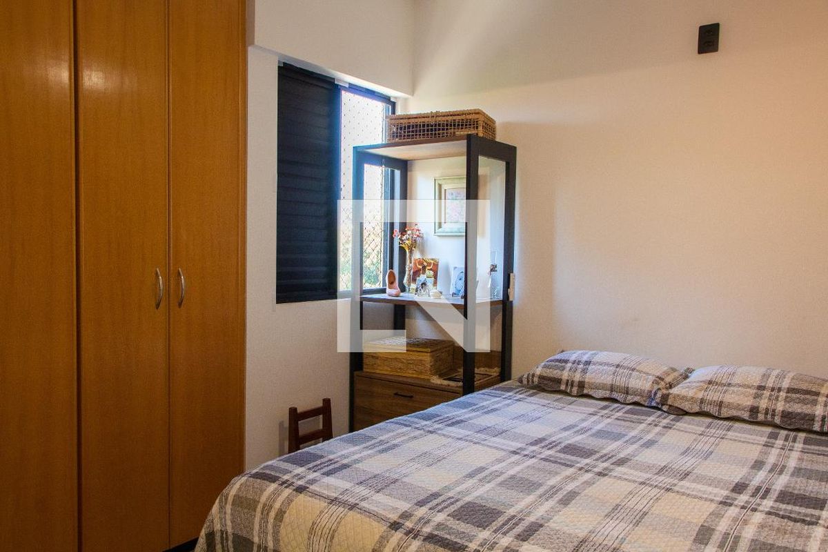 Apartamento à Venda - Mansões Santo Antônio, 1 Quarto,  70 m2 em , Campinas - sp | SoloBR