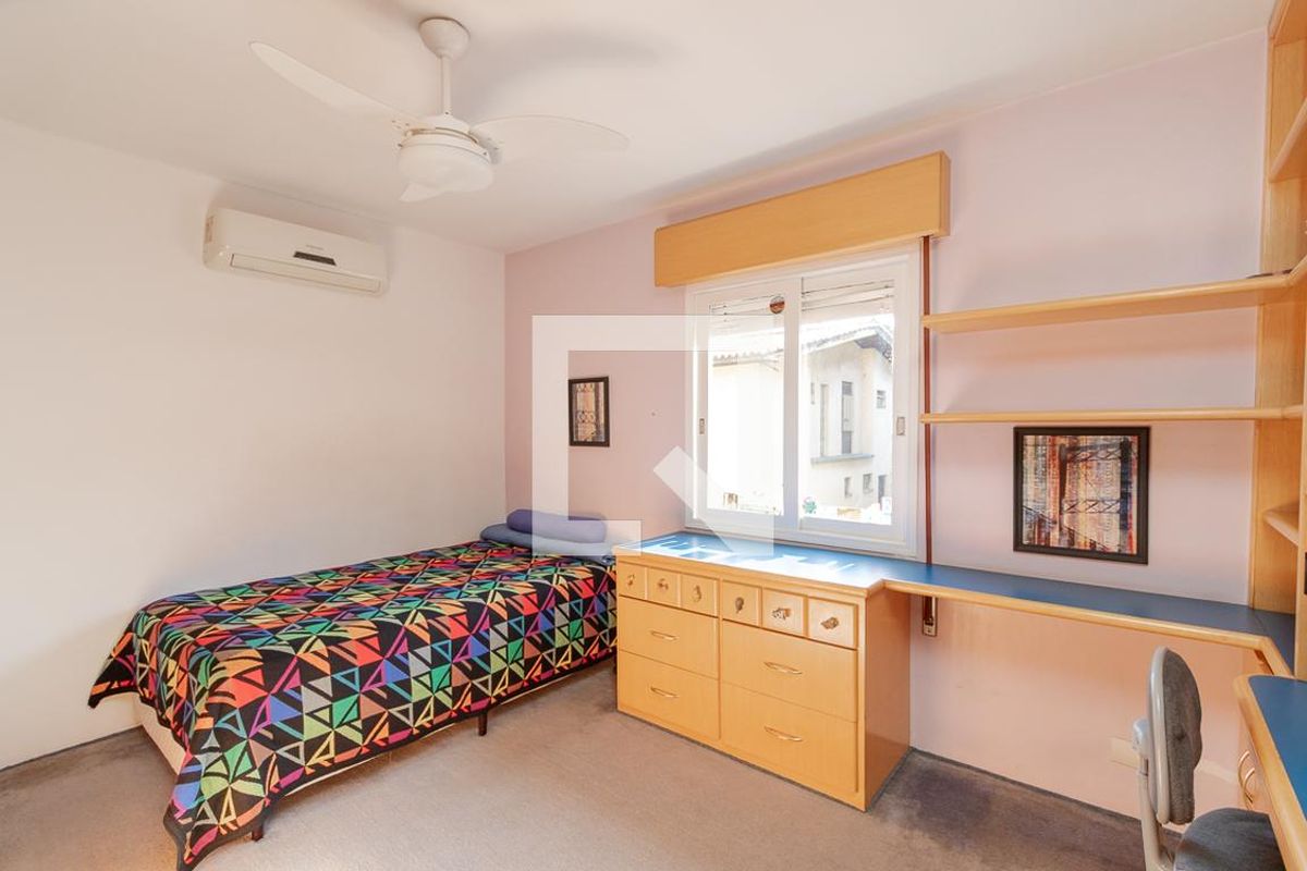 Casa, 4 quartos, 220 m² - Foto 22
