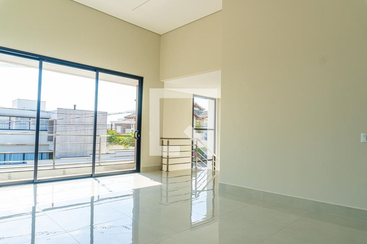 Casa à Venda - Swiss Park, 3 Quartos,  232 m2 em , Campinas - sp | SoloBR