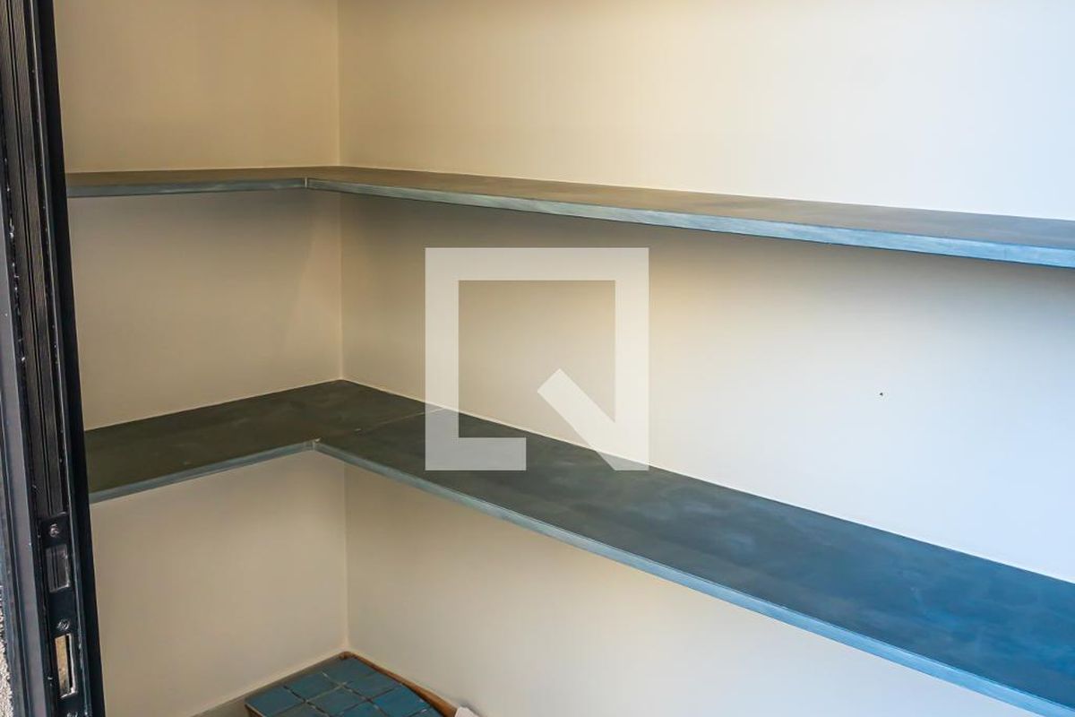 Casa à Venda - Swiss Park, 3 Quartos,  232 m2 em , Campinas - sp | SoloBR