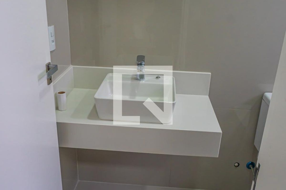 Casa à Venda - Swiss Park, 3 Quartos,  232 m2 em , Campinas - sp | SoloBR