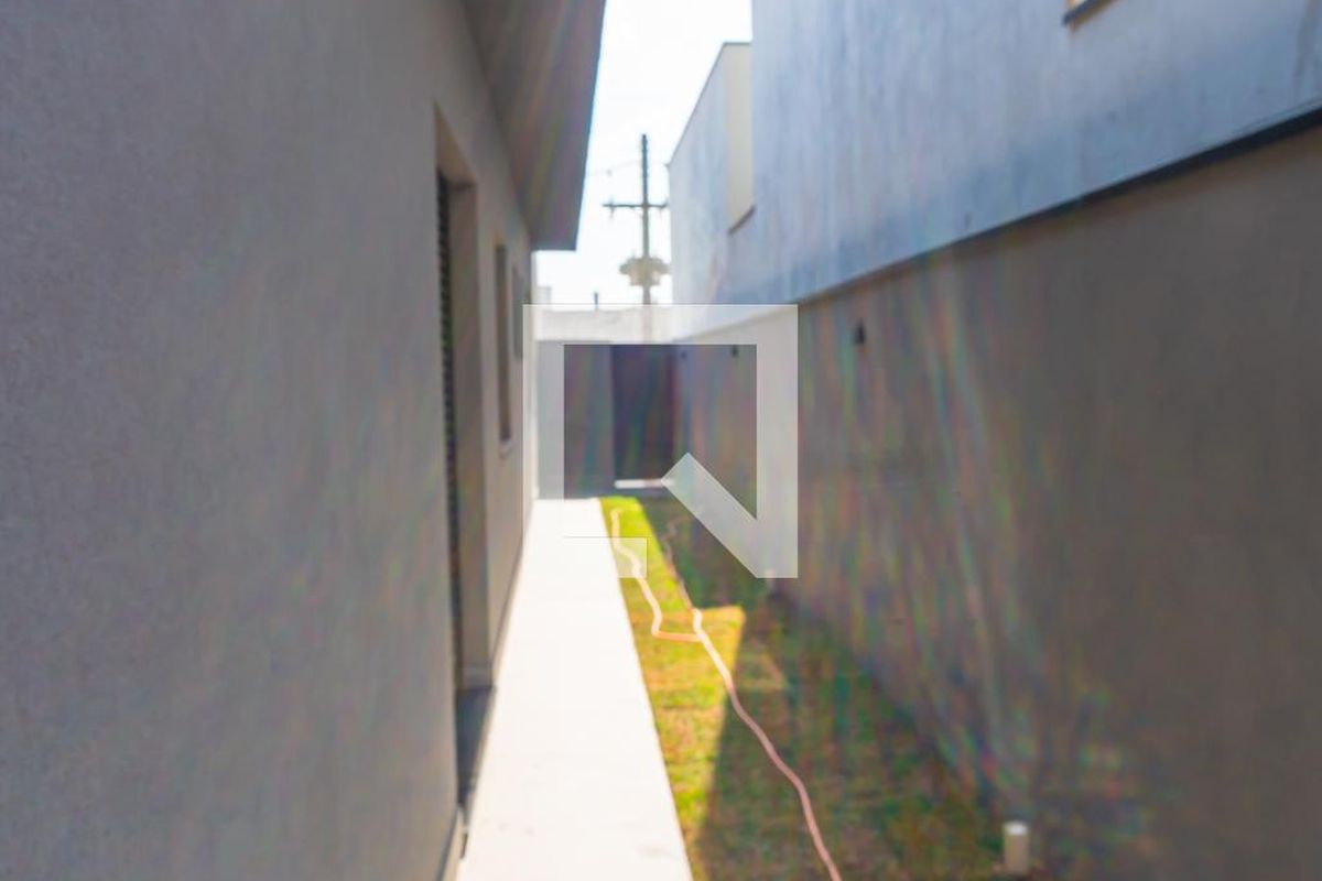 Casa à Venda - Swiss Park, 3 Quartos,  232 m2 em , Campinas - sp | SoloBR