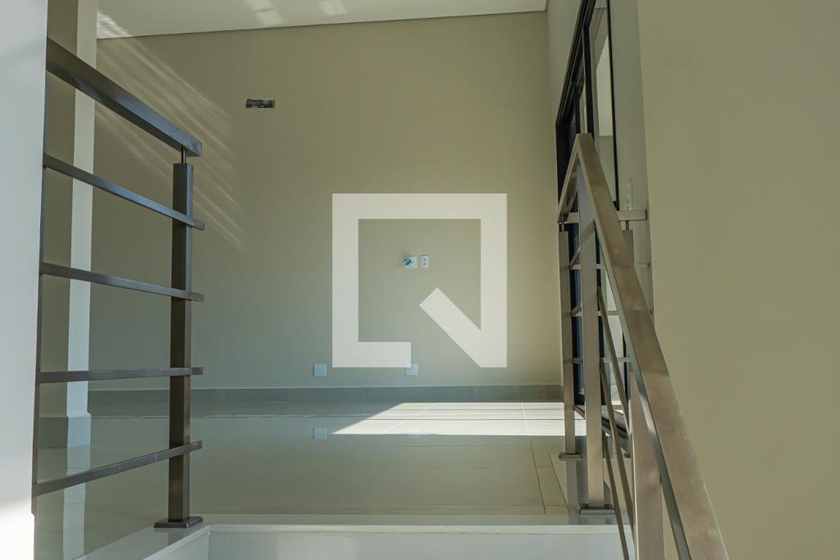 Casa à Venda - Swiss Park, 3 Quartos,  232 m2 em , Campinas - sp | SoloBR