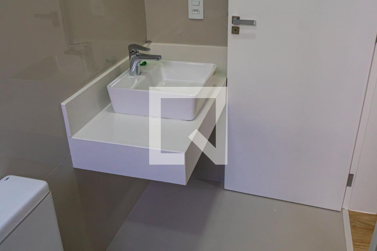 Casa à Venda - Swiss Park, 3 Quartos,  232 m2 em , Campinas - sp | SoloBR