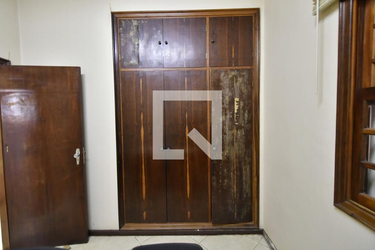 Casa à Venda - Mansões Santo Antônio, 4 Quartos,  345 m2 em , Campinas - sp | SoloBR