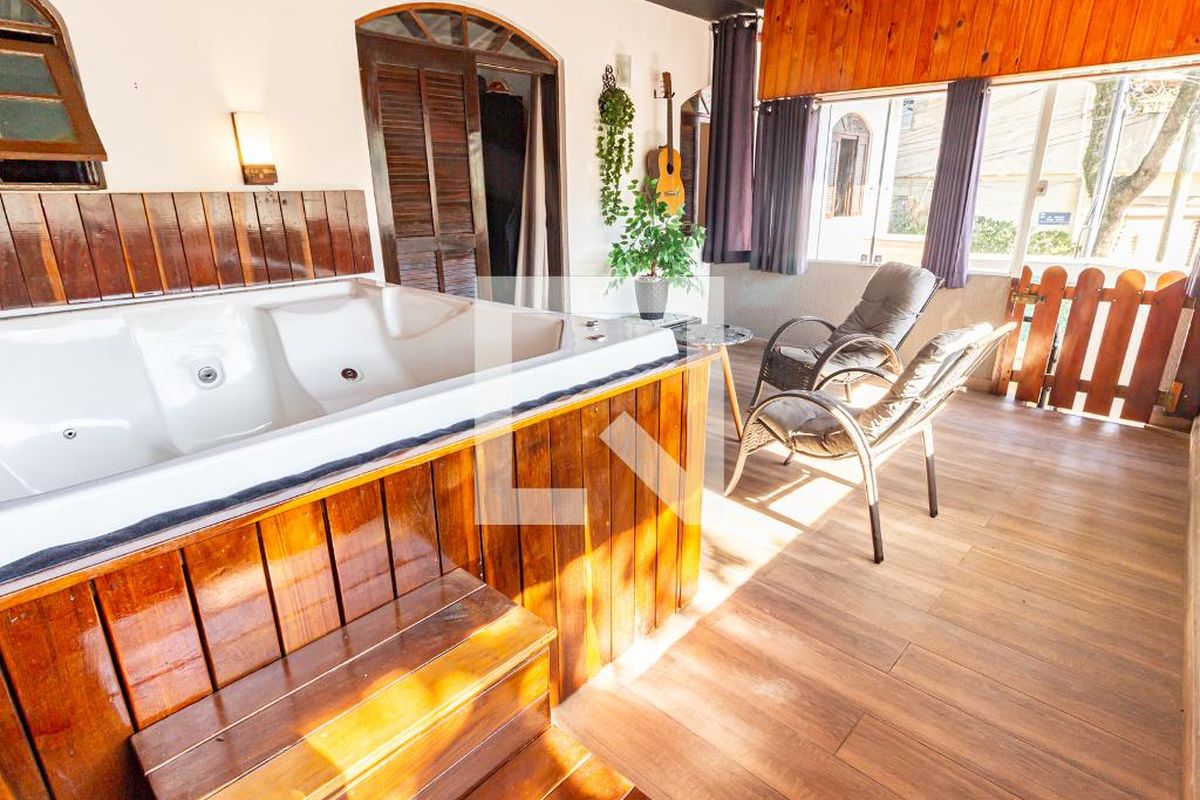 Casa, 3 quartos, 250 m² - Foto 42