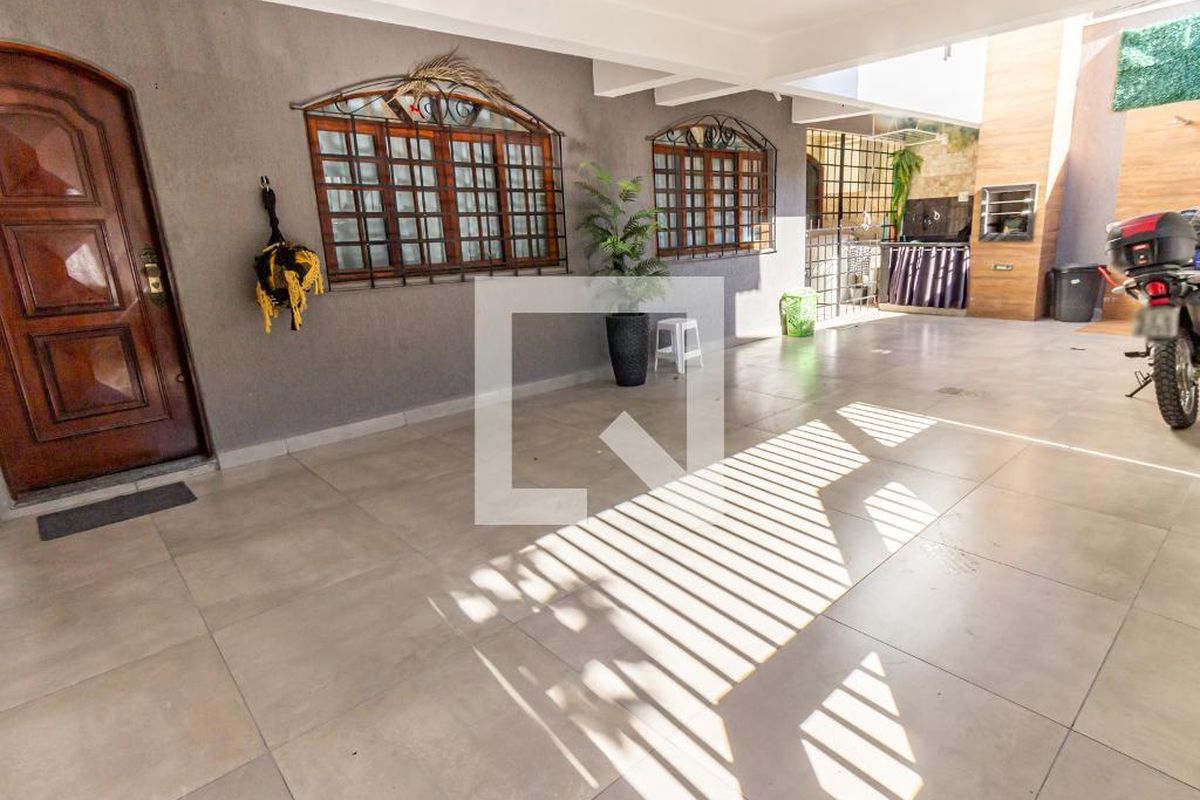 Casa, 3 quartos, 250 m² - Foto 88