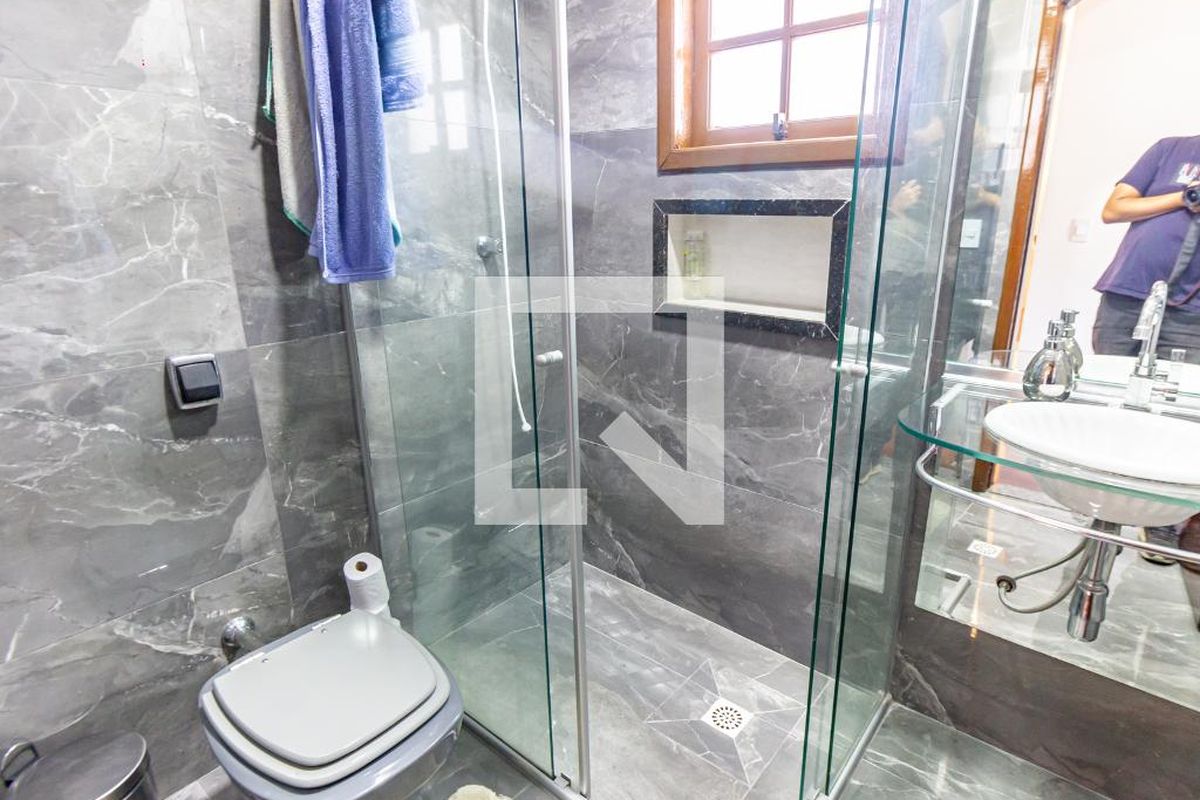 Casa, 3 quartos, 250 m² - Foto 56
